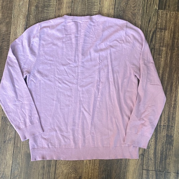 Elegant Lavender V-Neck Long Sleeve Top - Picture 3 of 3